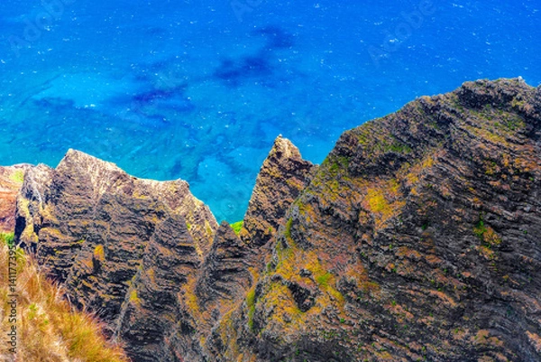 Fototapeta Aerial view of the colourful ridges along the Nā Pali Coast, Hawaii.
