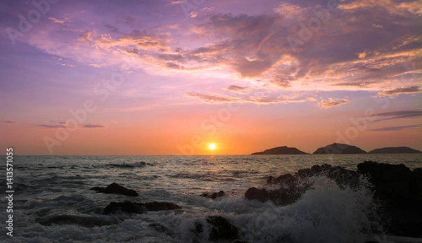 Obraz Mazatlan beaches, sunsets and scenic slow motion ocean swells and waves near Malecon sea promenade.