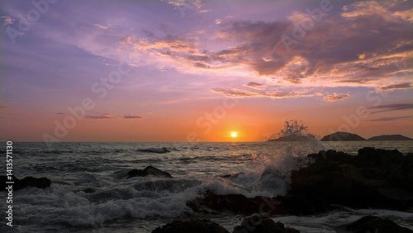 Obraz Mazatlan beaches, sunsets and scenic slow motion ocean swells and waves near Malecon sea promenade.