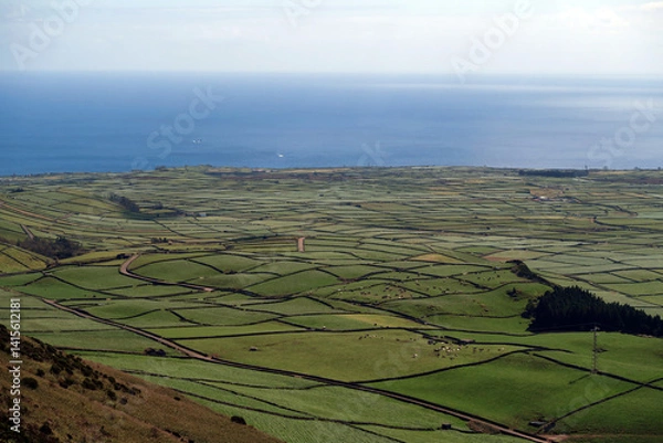 Fototapeta Serra do Cume Viewpoints are located at the top of the dismantled Serra do Cume complex, in Praia da Vitória, on Terceira Island, in the Azores, Portugal.