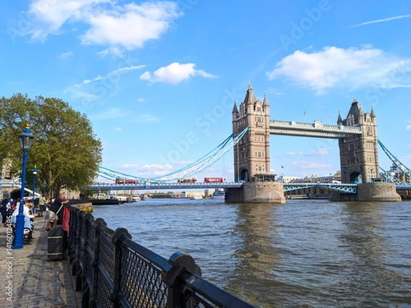 Obraz Iconic Tower Bridge over River Thames on a Sunny Day, London