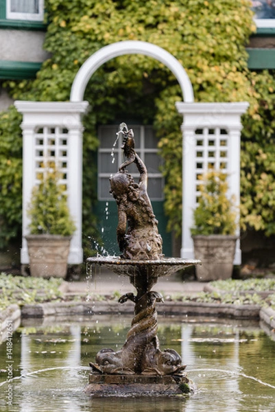 Obraz Fountain at The Butchart Gardens on Vancouver Island in British Columbia Canada in Fall