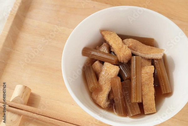 Obraz フキと油揚げの煮物