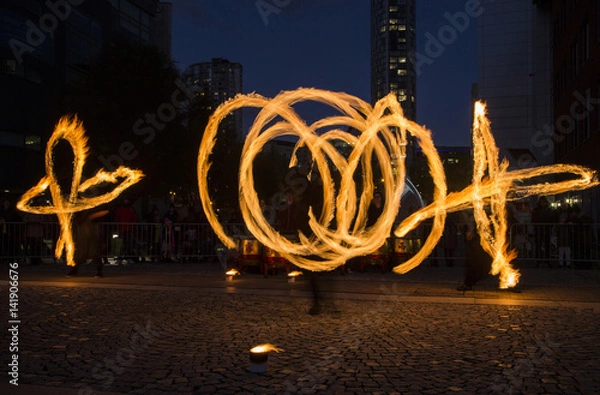 Obraz Synchronised Fire Spinning