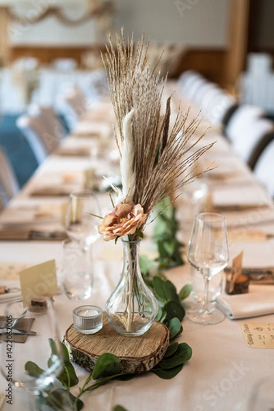 Obraz Wedding decor. Beautiful event venue. Indoor round reception table