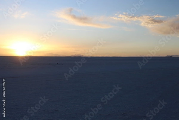 Obraz Lagoons, volcanoes and geysers in the Uyuni desert
