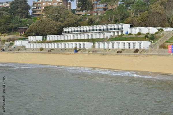 Fototapeta Branksome Chine beach at Bournemouth in Dorset on a spring morning, light cloud occasional sunshine.
