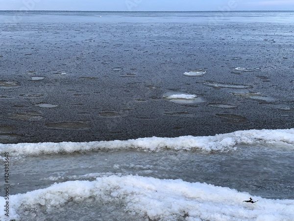 Fototapeta ice and snow on the shore of the winter Baltic Sea