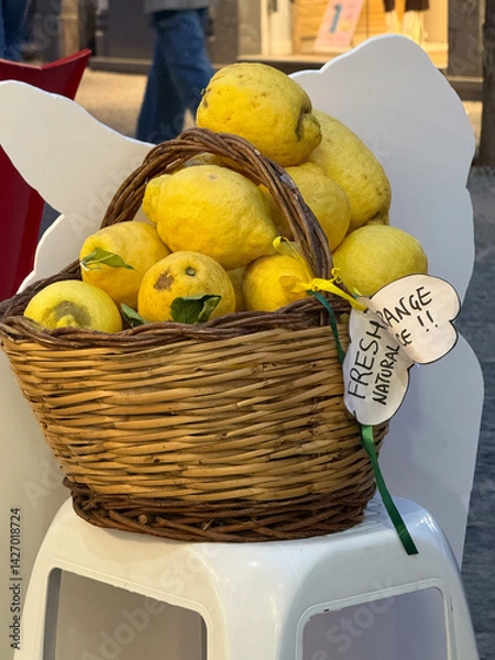Obraz basket of  fresh lemons