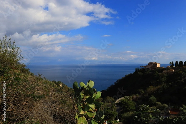 Fototapeta 朝のタオルミーナ