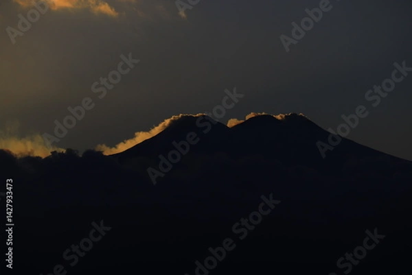 Fototapeta 夕暮れのタオルミーナの街並み