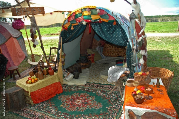 Fototapeta Gypsy Tent