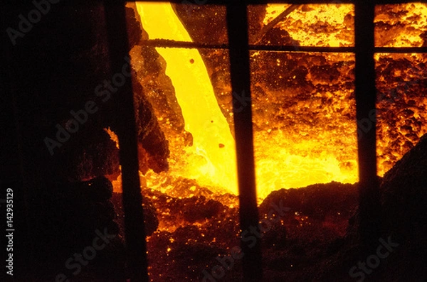Obraz Flüssiges Eissen im Hochofen