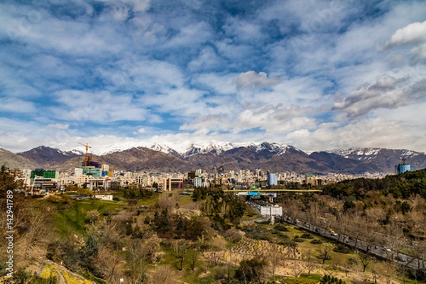 Obraz Tehran capital of Iran. View of mountains from Tabiyat bridge over the Modaress highway