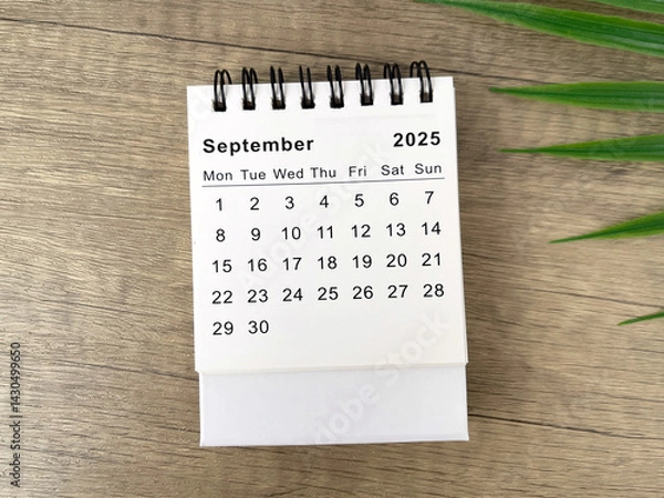 Obraz 2025 September desk calendar flat lay
