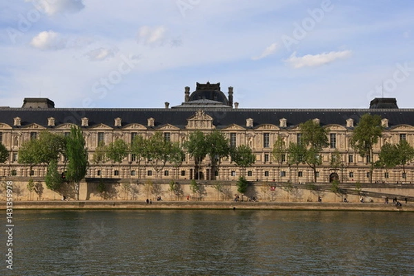 Fototapeta View on the quays of the seine in Paris