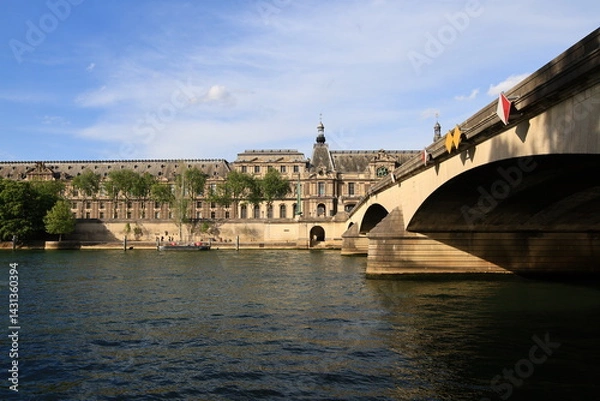 Fototapeta View on the quays of the seine in Paris