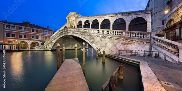 Obraz Grand Canal and Rialto Bridge at Dawn, Venice, Italy
