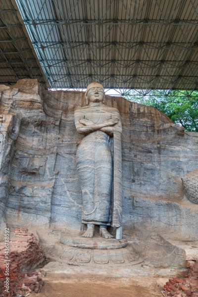 Fototapeta Gal Vihara, four magnificent Buddha statues carved from a single granite slab in ancient Polonnaruwa, Sri Lanka