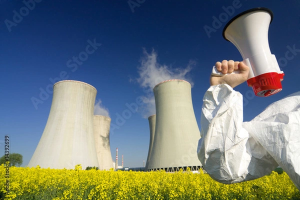 Obraz Protester at Nuclear Plant