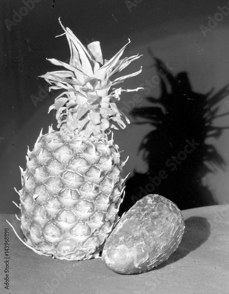 Obraz Pineapple & Cassava Root 