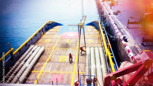 Obraz export hose chain out on ship