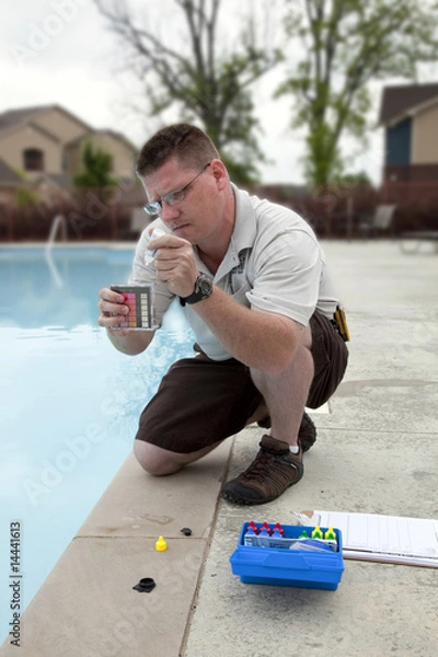 Obraz Active Pool  Chemical Testing
