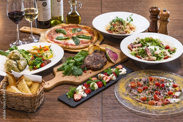 Obraz Włoski posiłek w restauracji