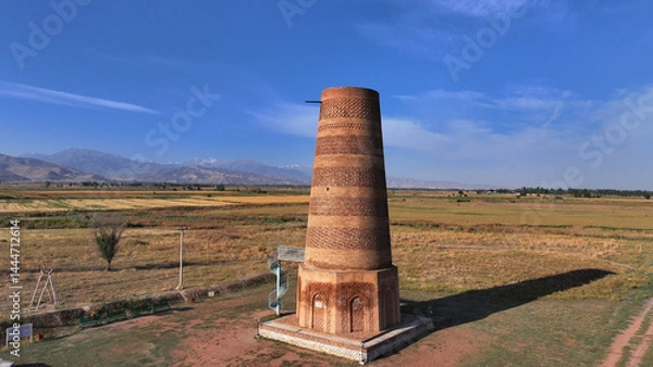 Fototapeta Burana Minaret is located in the city of Balasagun, the capital of the Karakhanid State. The minaret was built in the 11th century during the Karakhanid period.