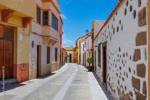 Obraz Colorful Traditional Street in Gran Canaria Old Town, Charming narrow street with colorful buildings and stone architecture in a historic.