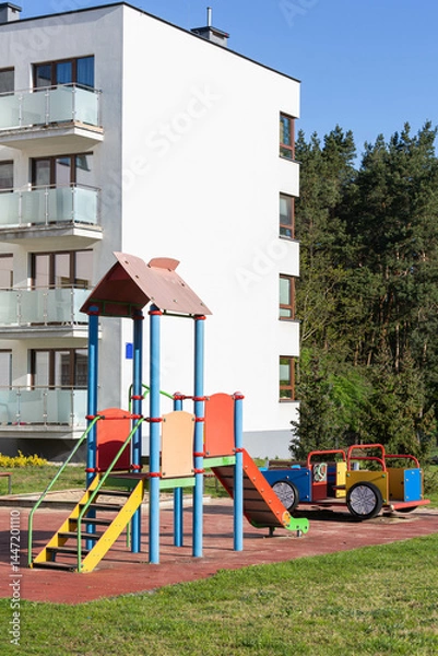 Obraz Plac zabaw na osiedlu
