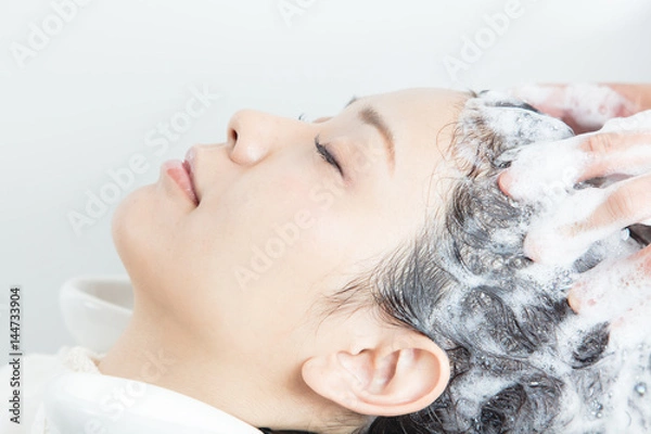 Fototapeta 女性 シャンプー