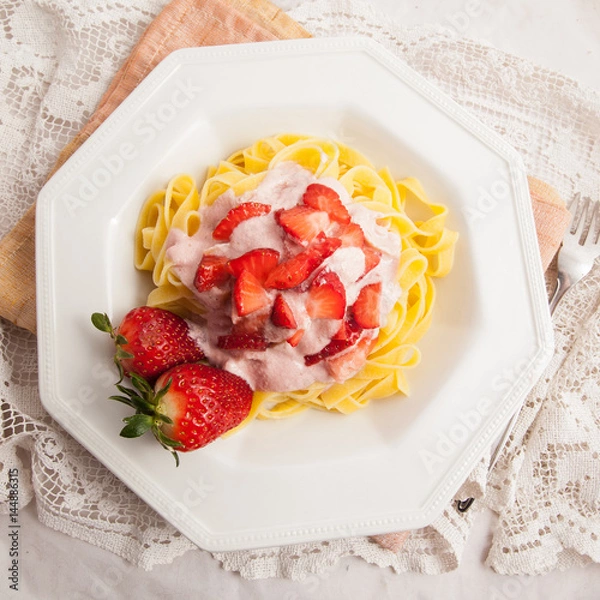 Obraz Pasta with strawberries.