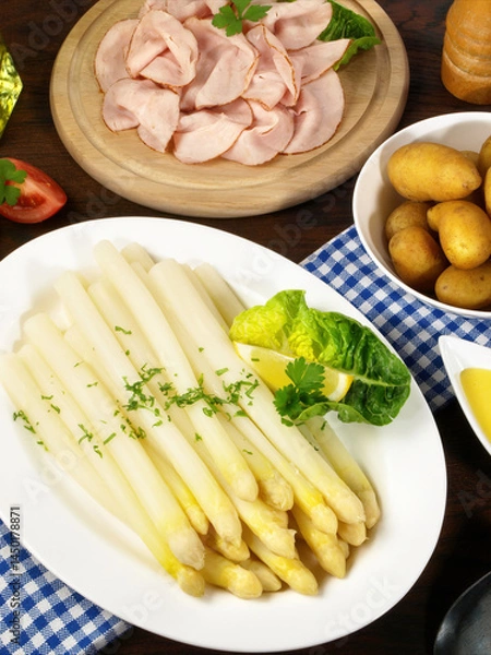 Obraz White Asparagus Plate with Ham, Potatoes and Chives