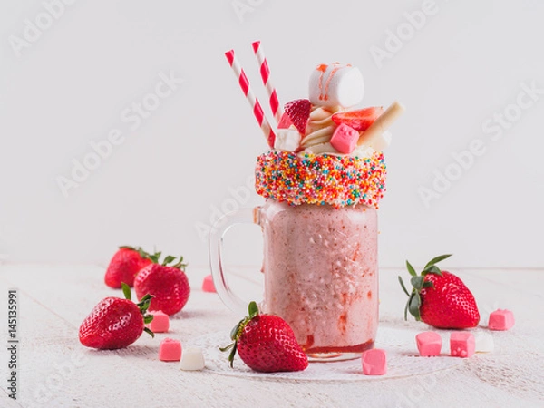 Obraz Pink strawberry freakshake