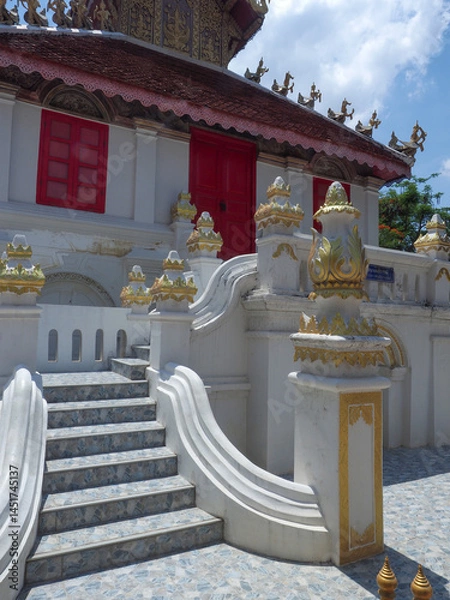 Fototapeta Wat Saen Fang famous temple is an ancient temple built around 2119 in Chiang Mai city.