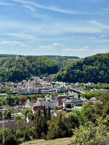 Obraz Sommerlicher Blick auf die Stadt Riedenburg in Niederbayern