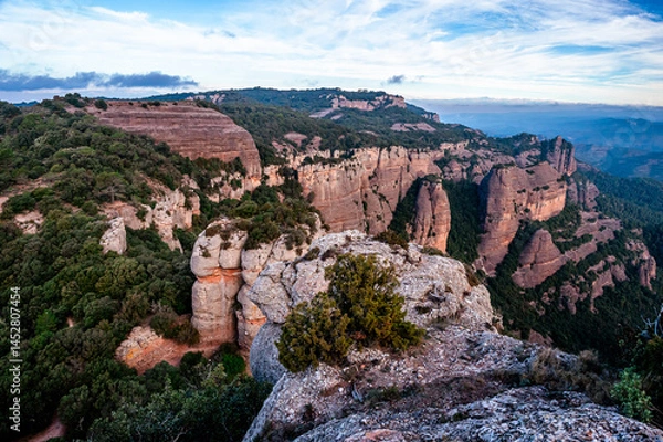 Fototapeta Beautiful view of the mountain cliffs edge natural park