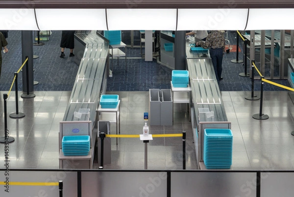 Obraz 空港の手荷物検査場の風景