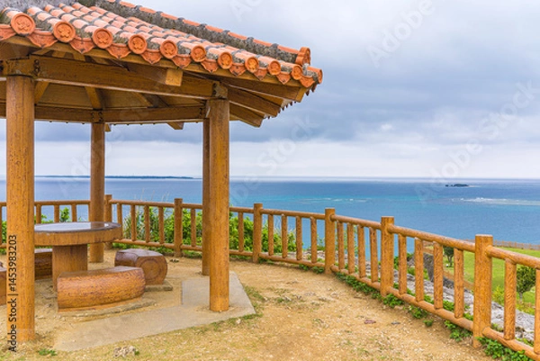 Obraz 自然が美しい日本の沖縄の知念岬の風景