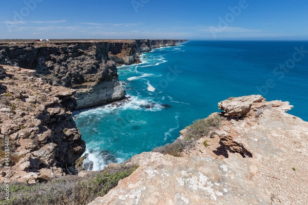 Fototapeta The Great Australian Bight on the Edge of the Nullarbor Plain. Whales are frequently seen frolicking below the cliffs.
