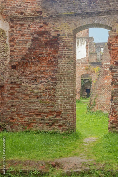 Fototapeta Finding a way through the ruins of Villers Abbey, the remains of a Cistercian abbey abandoned in 1796