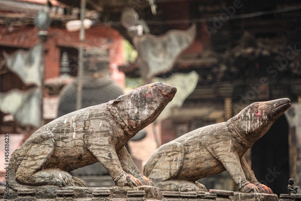 Obraz Patan Durbar Square is one of the three Durbar (royal palace) Squares with many ornaments and statues.