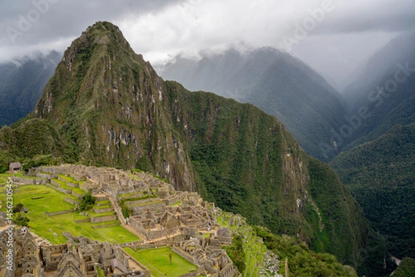 Obraz A high view over Machu Picchu, Peru