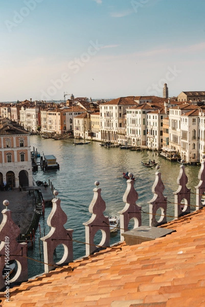 Fototapeta Panorama Aussicht über Venedig am Nachmittag auf die Rialtobrücke