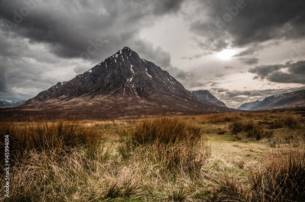Fototapeta Einsamer Berg