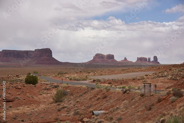 Obraz Monument Valley National Park Utah USA

Monument Valley
Utah
sandstone buttes
sandstone monuments
Navajo
landscape
