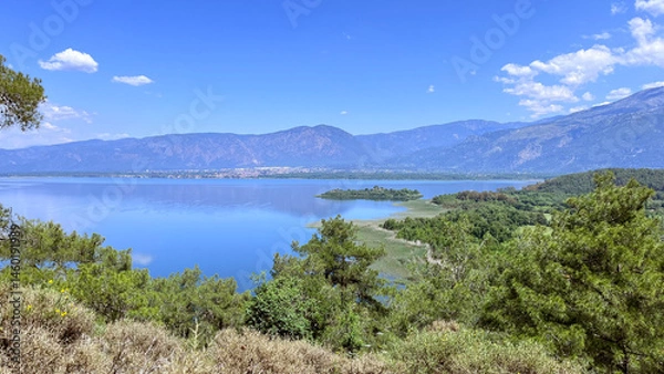 Fototapeta lake in the mountains in summer at the morning