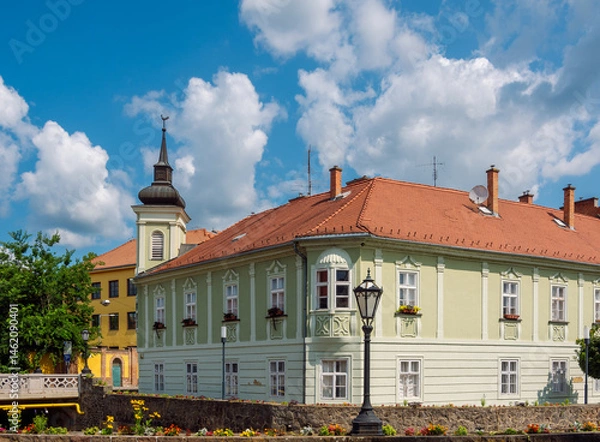 Obraz Facade of a beautiful historical building in the old town of Eger, Hungary.