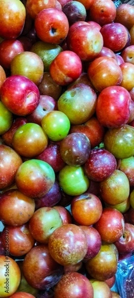 Fototapeta a vibrant pile of Indian jujube fruits, also known as ber or bor